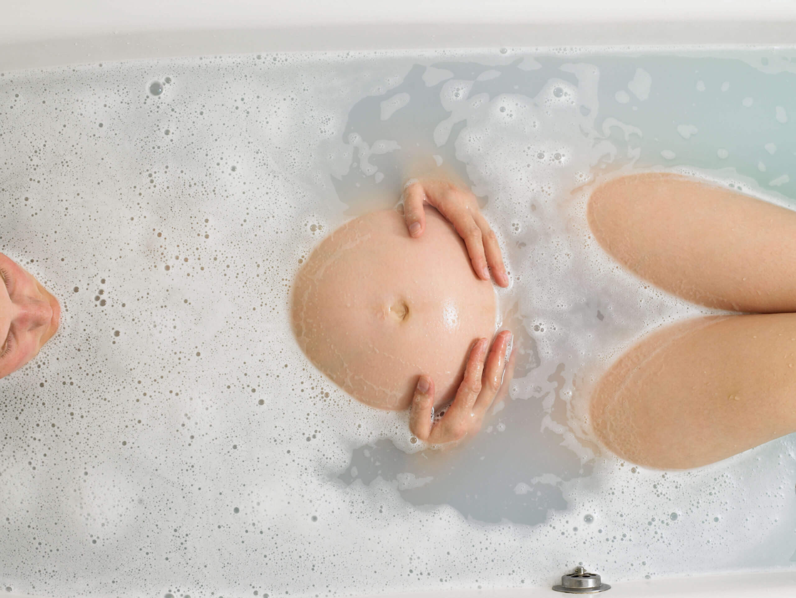 Tắm buổi sáng có gây đột quỵ như nhiều người hay truyền miệng không? 39 giảm đau