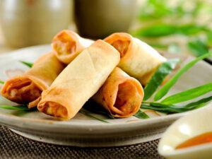 Bún chả giò Món khai vị dễ làm