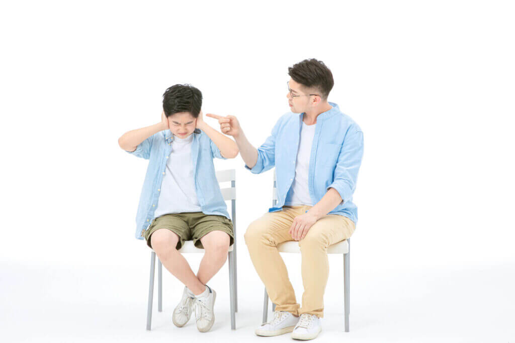 la mắng con cái 004