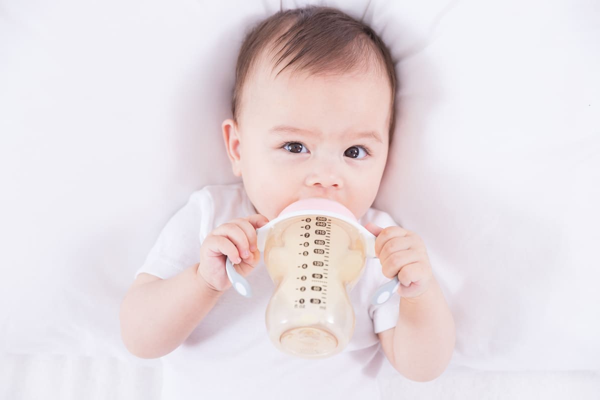rèn trẻ sơ sinh ngủ đêm 1