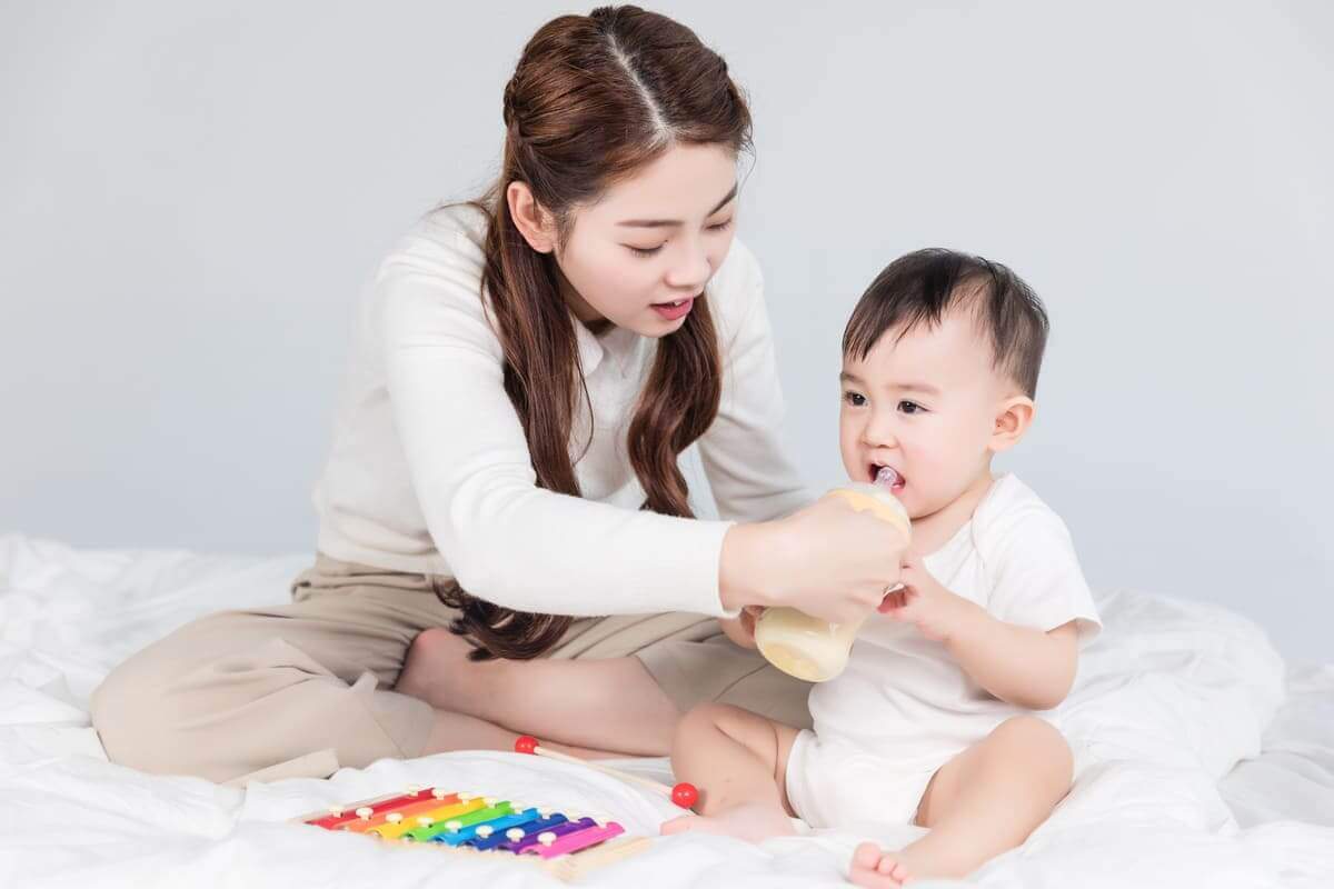 Mách mẹ thực đơn ăn dặm cho bé 6 tháng đầy đủ dinh dưỡng 38 thực đơn ăn dặm 3