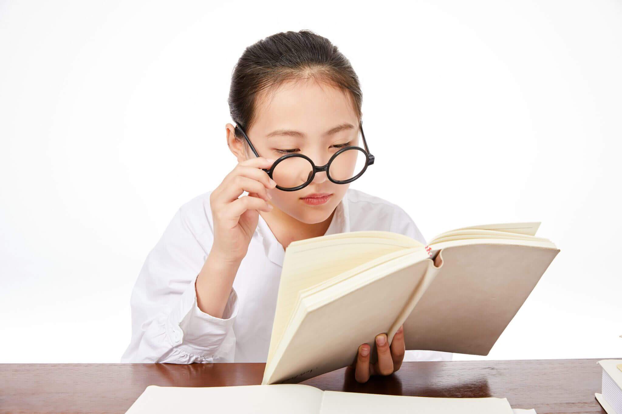Bí quyết chăm trẻ cận thị học online mùa dịch Covid-19 35 Chăm trẻ cận thị