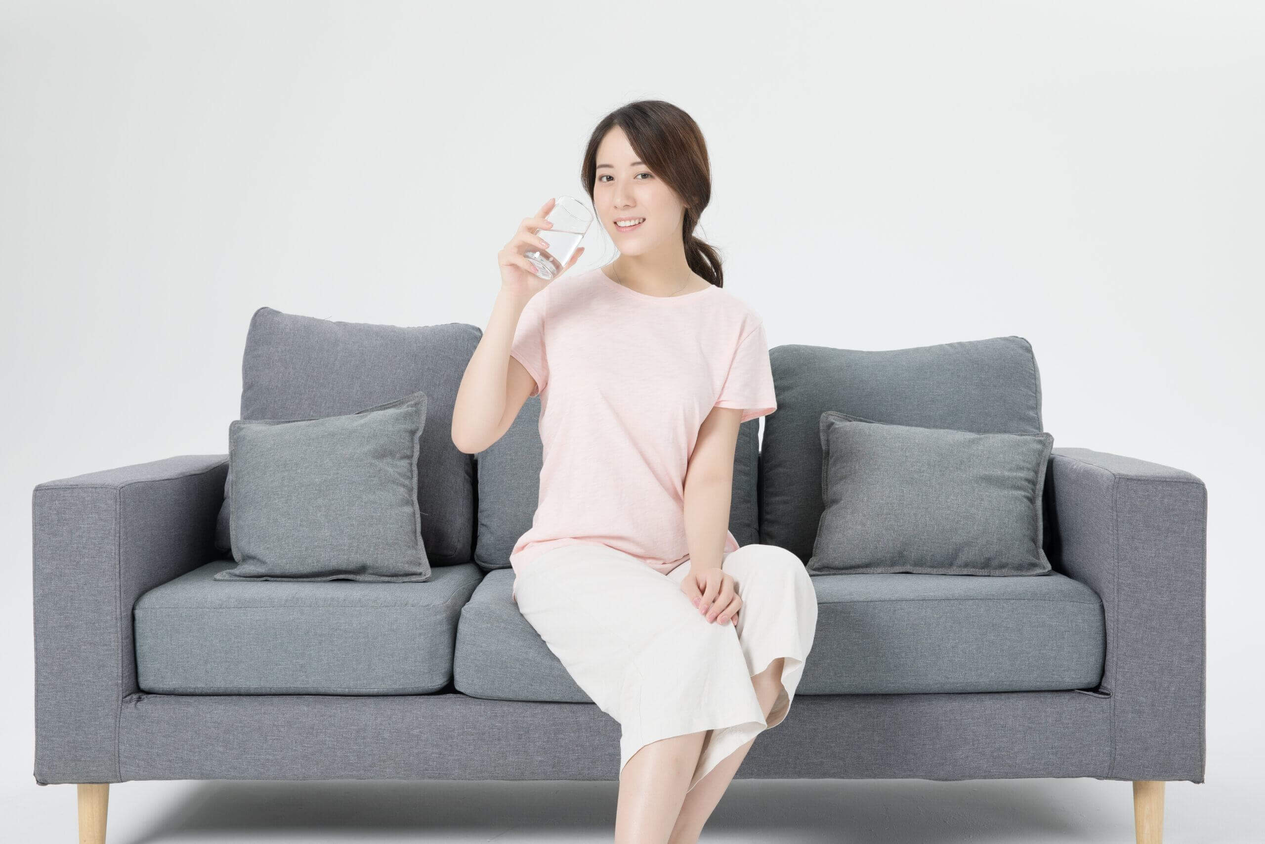 Giải đáp thắc mắc: Uống nước trước khi ngủ có tốt không? 36 uống nước trước khi ngủ
