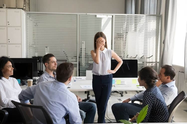 Làm sao để vượt qua nỗi sợ phát biểu trước đám đông? 35 sợ phát biểu trước đám đông