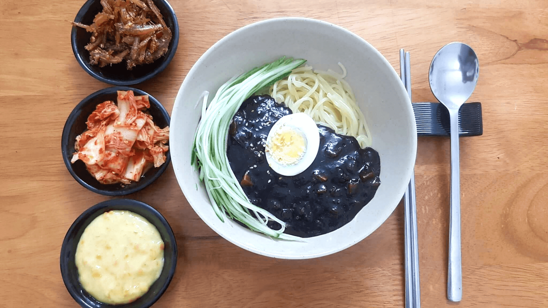 Cách làm mì tương đen chuẩn vị Hàn Quốc ngay tại nhà 34 làm mì tương đen