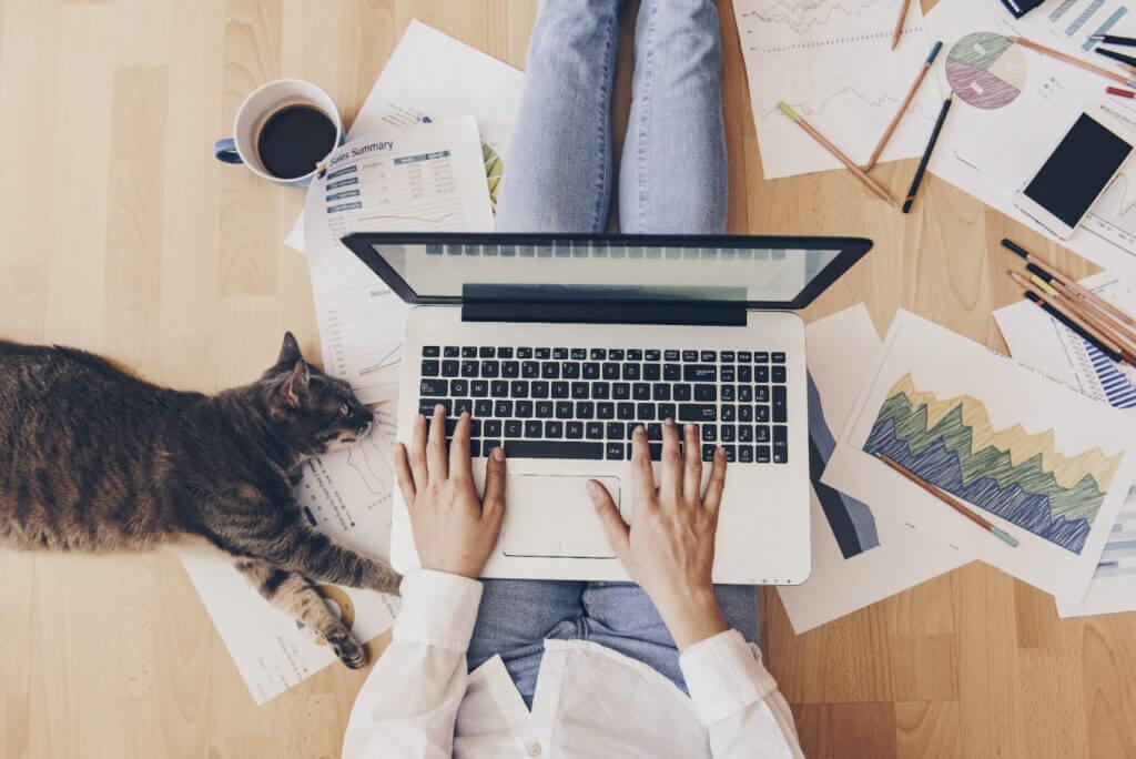 kiếm tiền mùa dịch
