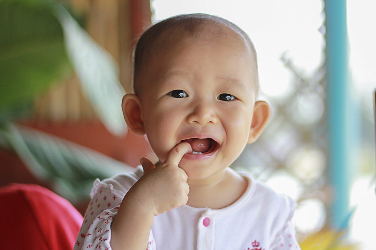 Bé mọc răng: Bí mật về dinh dưỡng dành cho mẹ 37 mọc răng