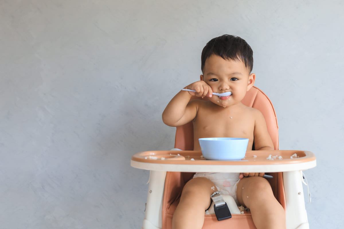 Bé mọc răng chậm, bố mẹ ơi đừng lo lắng quá! 37 Bé yêu mọc răng chậm
