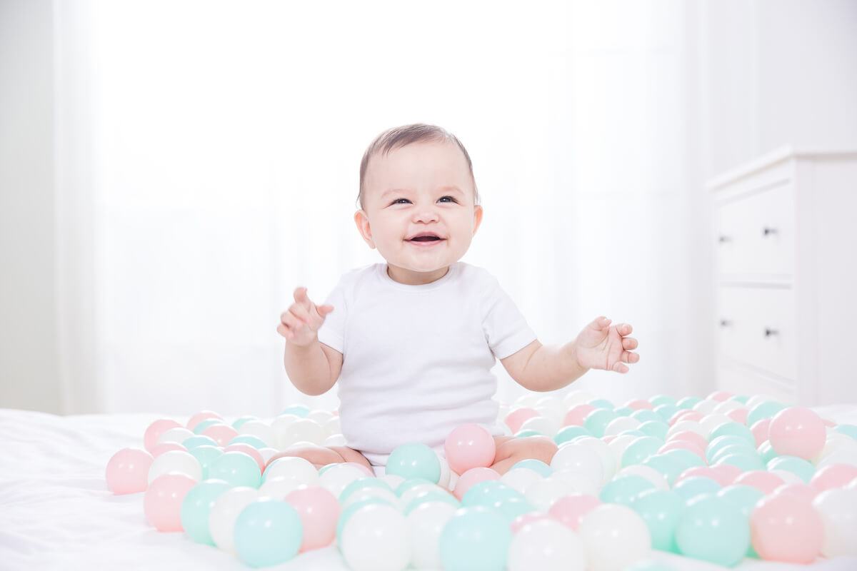 Bé mọc răng sớm có ảnh hưởng gì không, dấu hiệu của mọc răng sớm 16 Bé mọc răng sớm