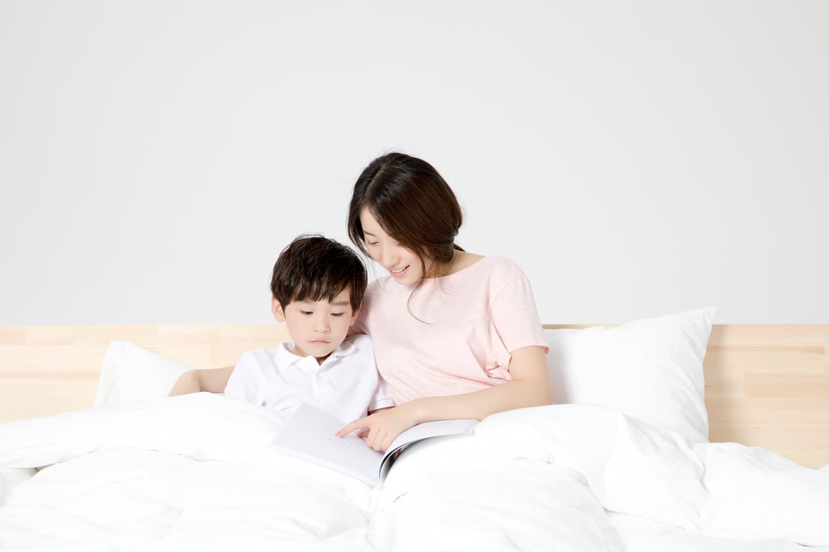 thói quen kể chuyện cho bé hằng ngày kể chuyện cho bé
