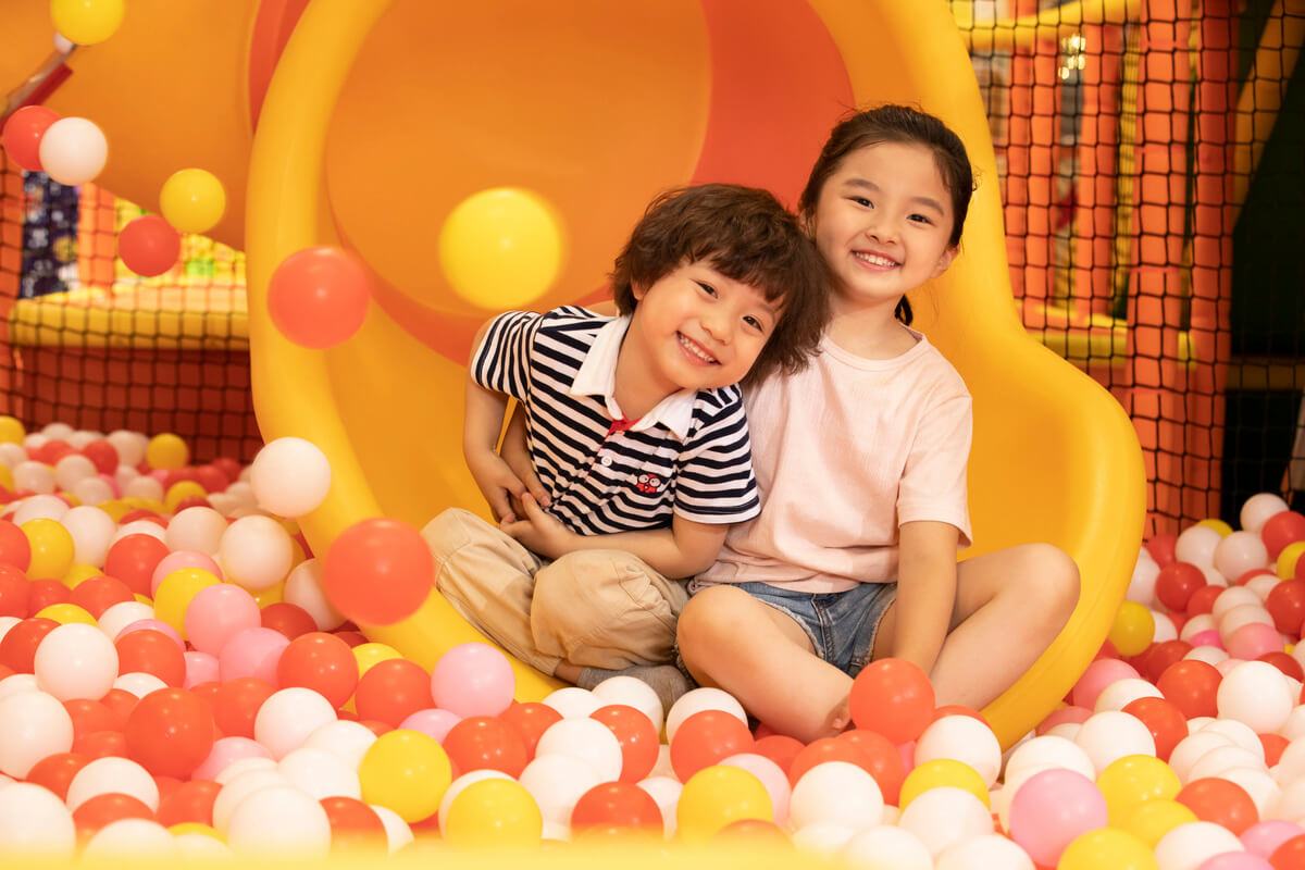 Điểm danh những trò chơi giúp kích thích trí não cho bé yêu thông minh hơn 35 trò chơi cho trẻ