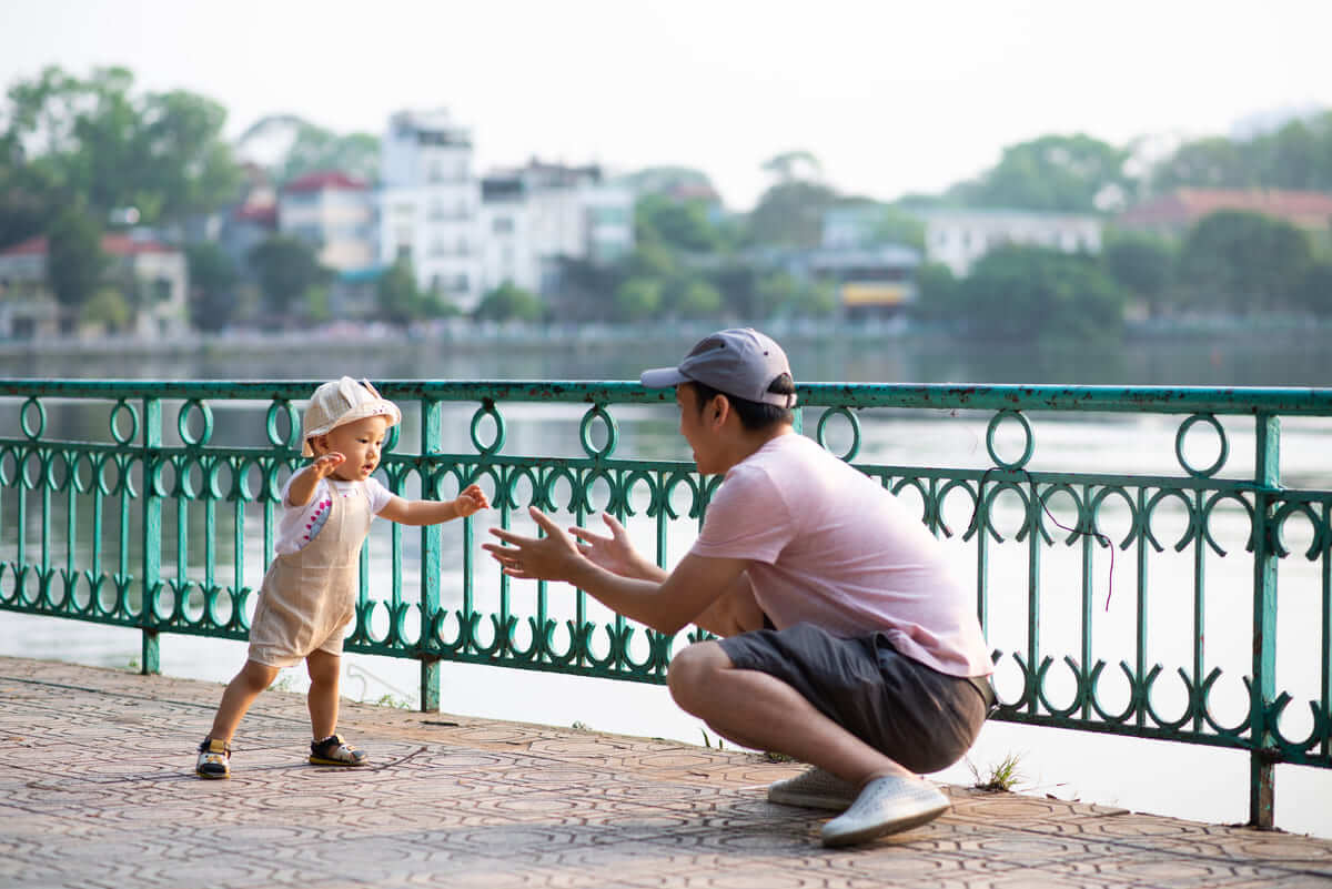 Trẻ chậm biết đi, mẹ đứng ngồi không yên! 38 tập đi cho trẻ chậm biết đi