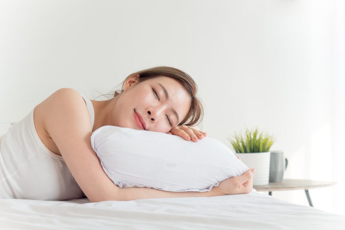 Bạn đã biết tư thế ngủ nào tốt nhất cho sức khỏe? 37 tư thế ngủ