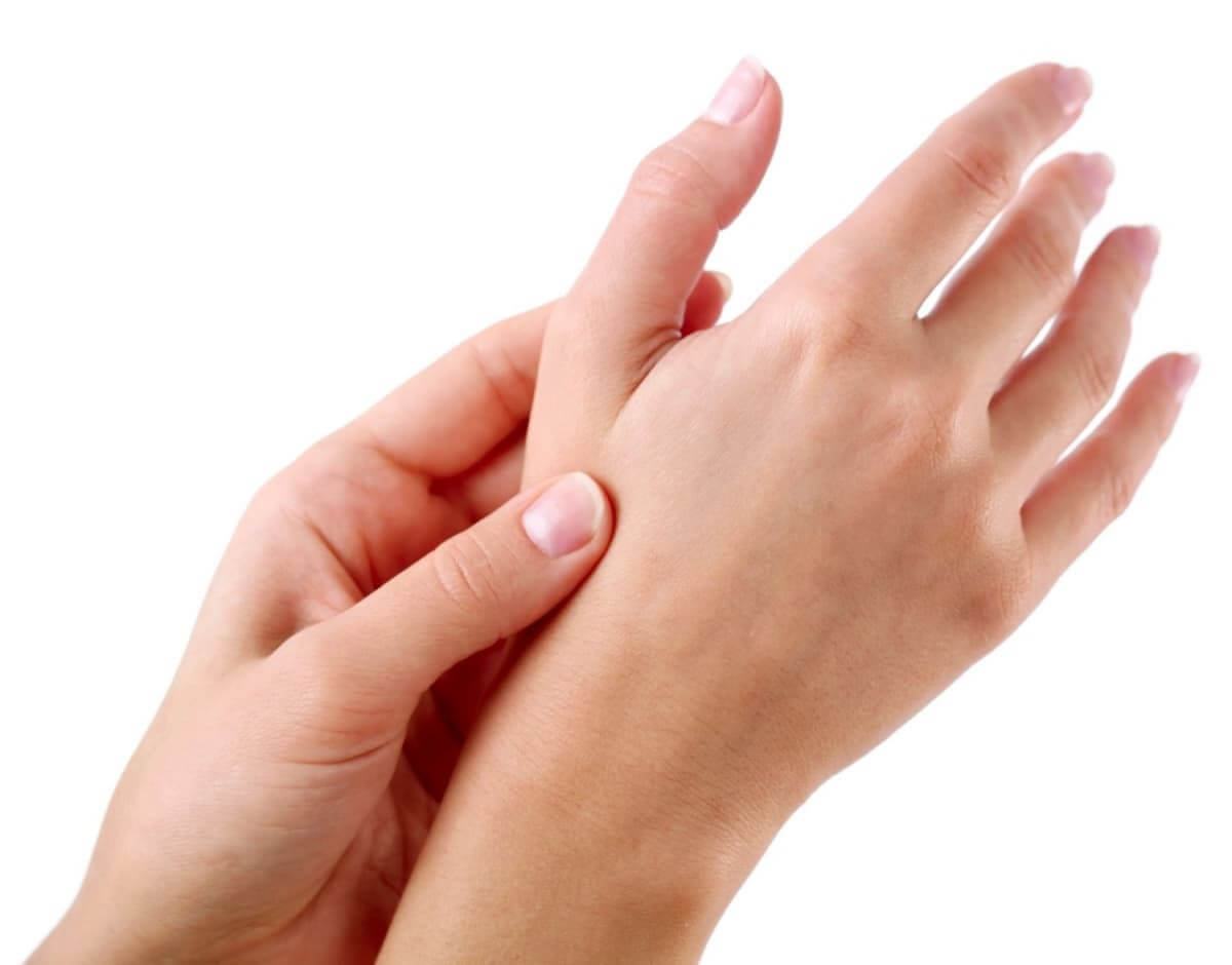 đau nhức các khớp ngón tay