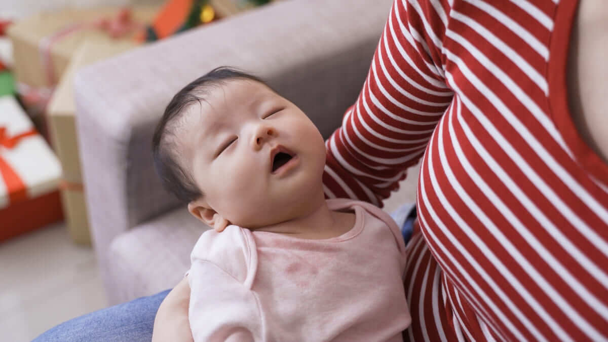trẻ sơ sinh thở nhanh 1