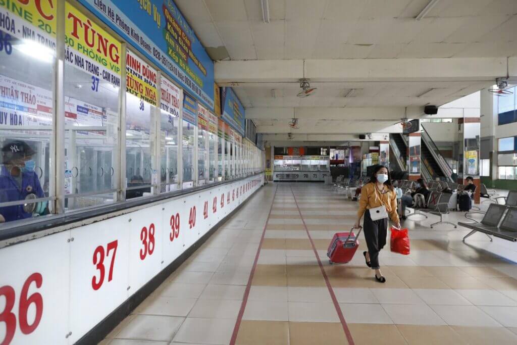 Vé tàu xe dịp tết ế đồng loạt 4
