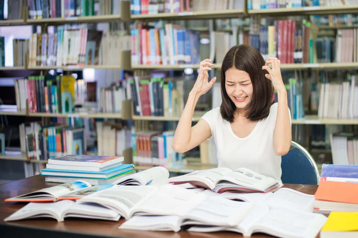 10 điều “tưởng vậy mà không phải vậy” về bệnh lý tim mạch 38 Stress là yếu tố gây bệnh lý tim mạch