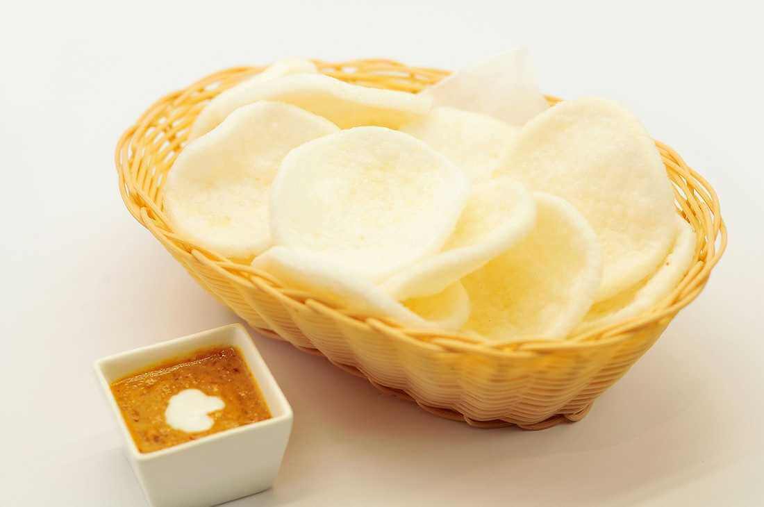 Cách làm bánh phồng tôm cho mâm cúng ngày Tết đủ đầy 34 làm bánh phồng tôm