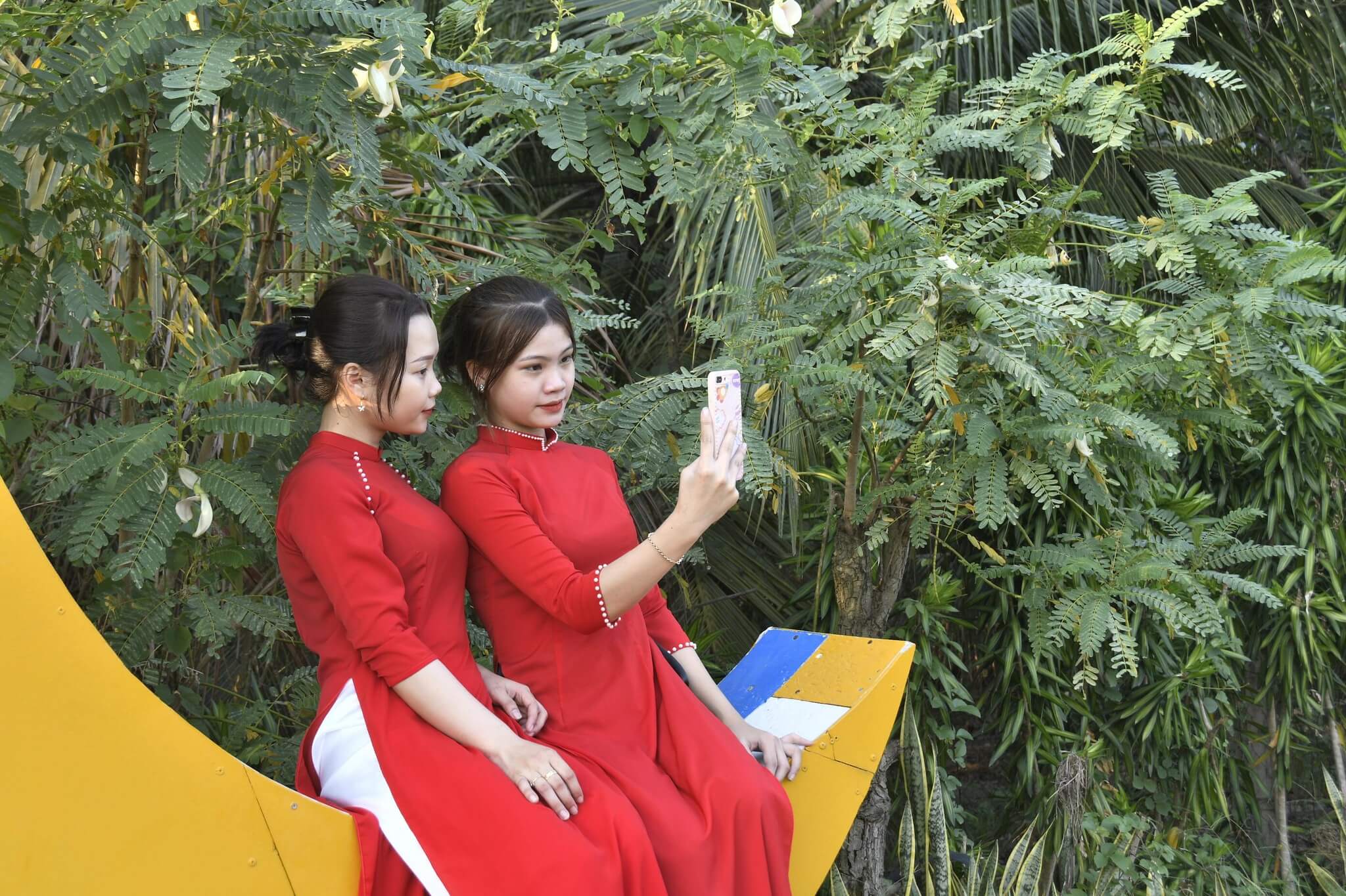 Rủ nhau sống ảo với cánh đồng muôn hoa khoe sắc giữa lòng TP.HCM 54