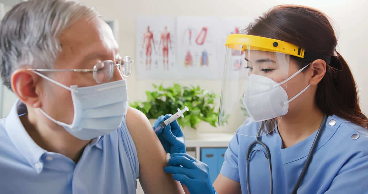 "Chủ động" mắc bệnh COVID19: Đó là một con dao hai lưỡi! 39 Tuổi tác có liên quan đến mắc bệnh covid19