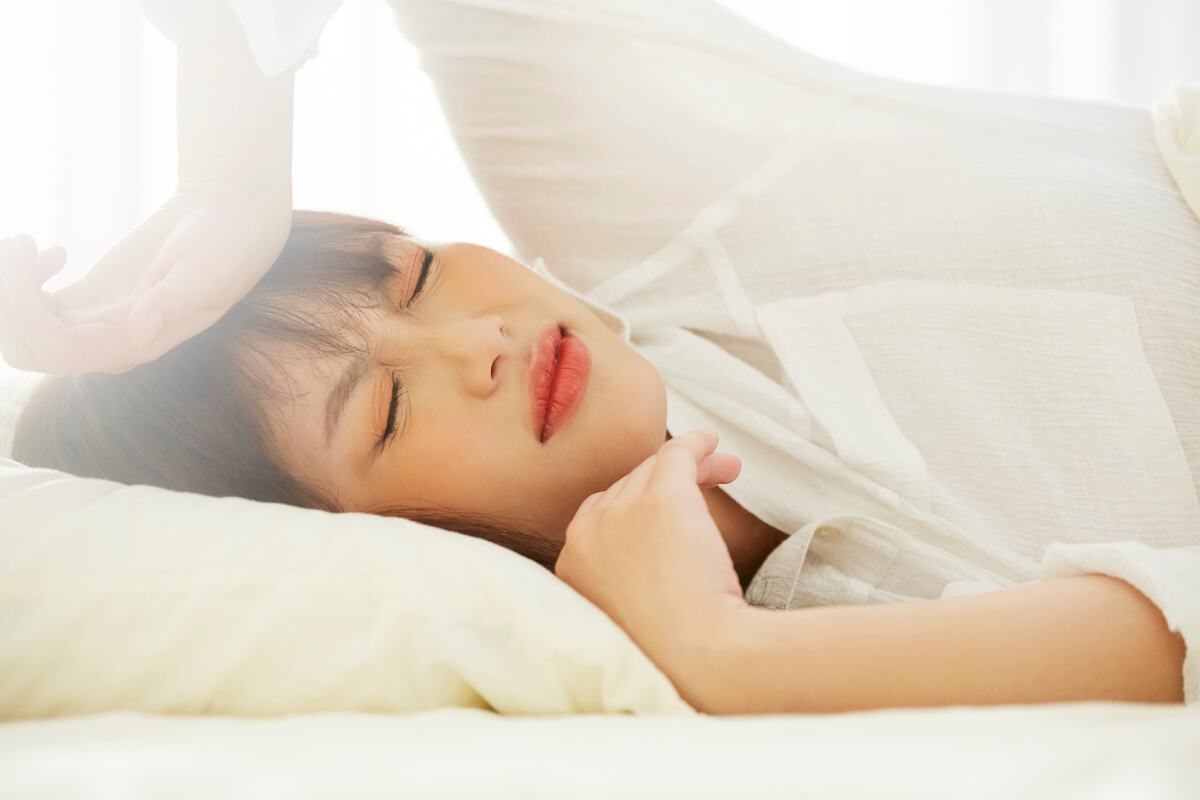 Triệu chứng ớn lạnh sau khi sinh Triệu chứng ớn lạnh sau khi sinh