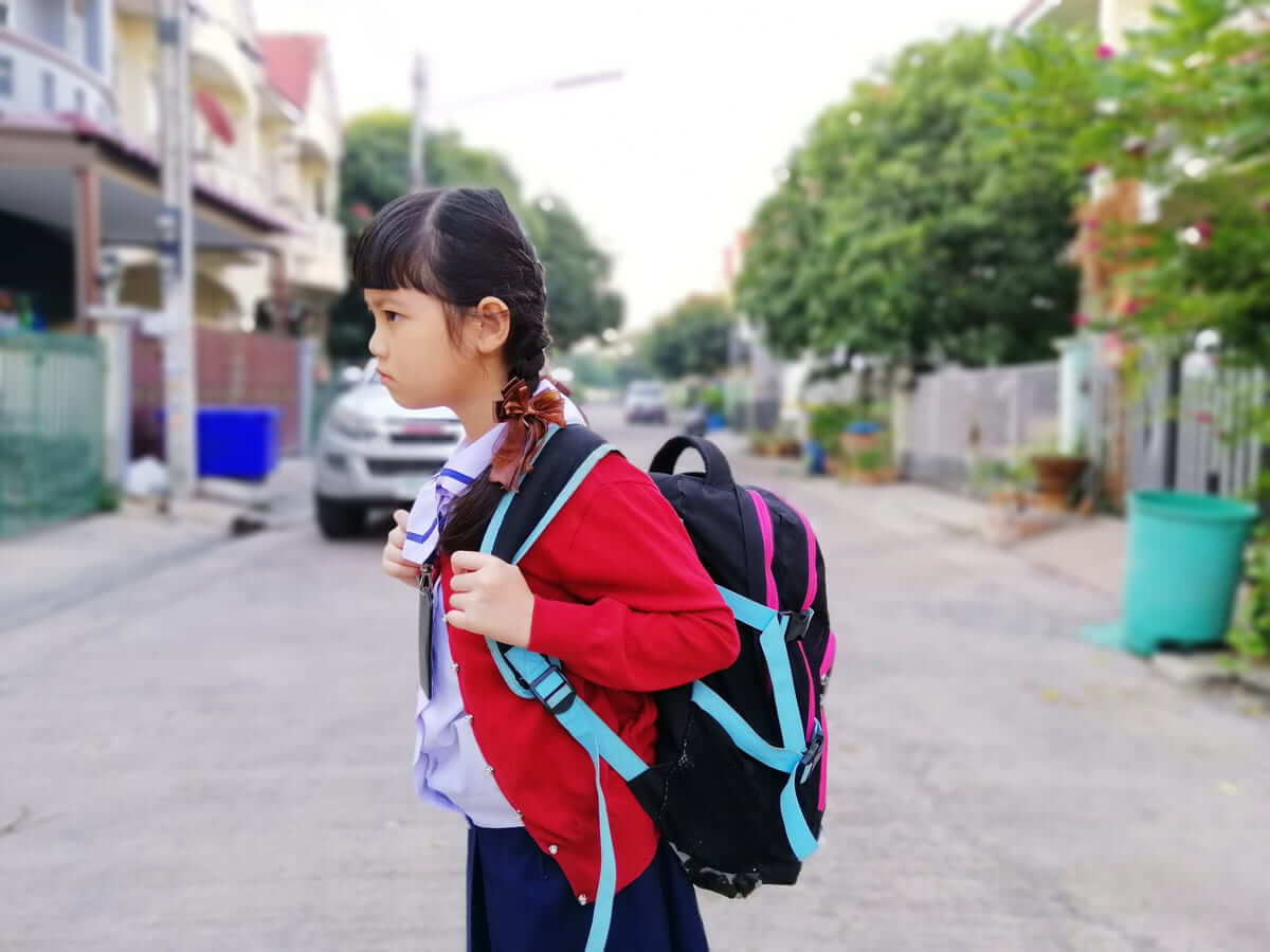 Trẻ lười học ham chơi sau Tết, mẹ cần làm gì? 35 lười học ham chơi