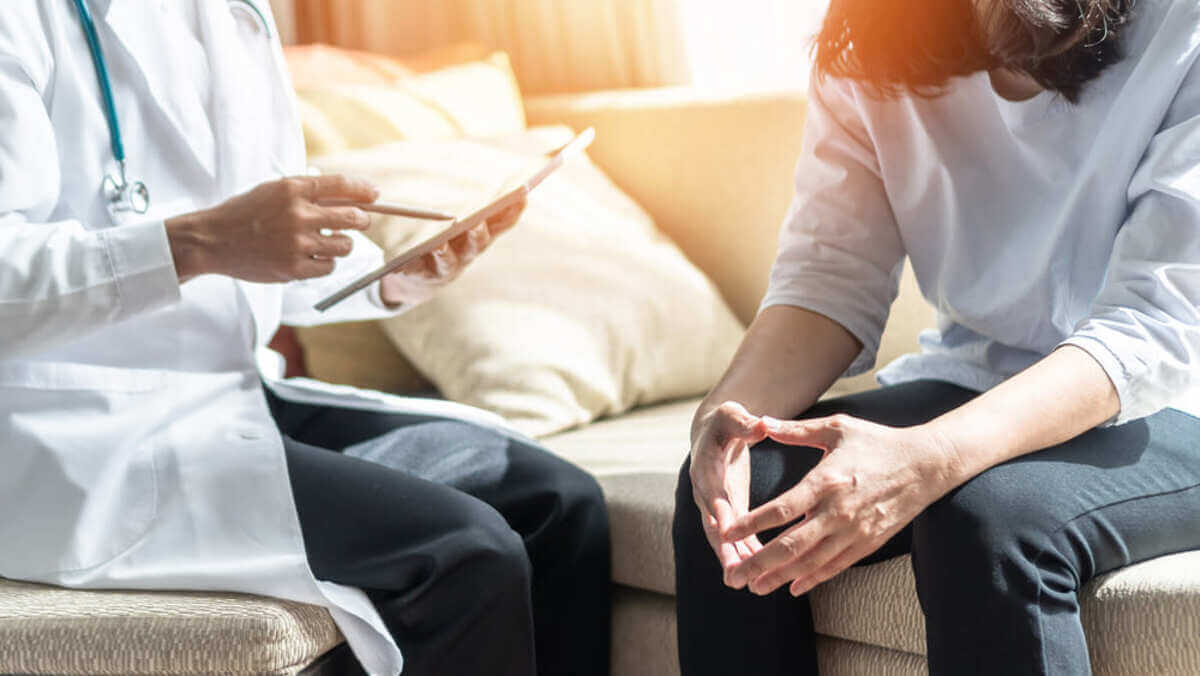 Người hay thay đổi tâm trạng - Đâu mới là điều bất thường? 37 Người hay thay đổi tâm trạng có thể làm gì để kiểm soát trạng thái tâm lý của mình?