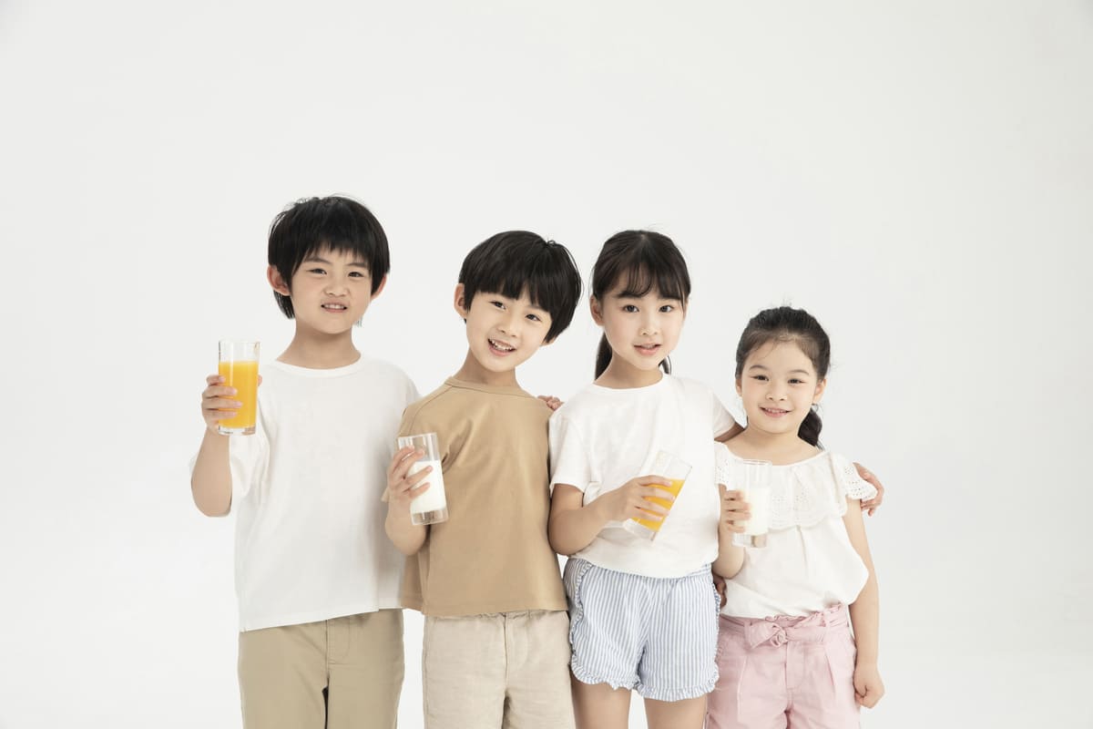 Mỗi ngày trẻ uống nước cam bao nhiêu để tăng sức đề kháng? 39 nên uống bao nhiêu nước cam