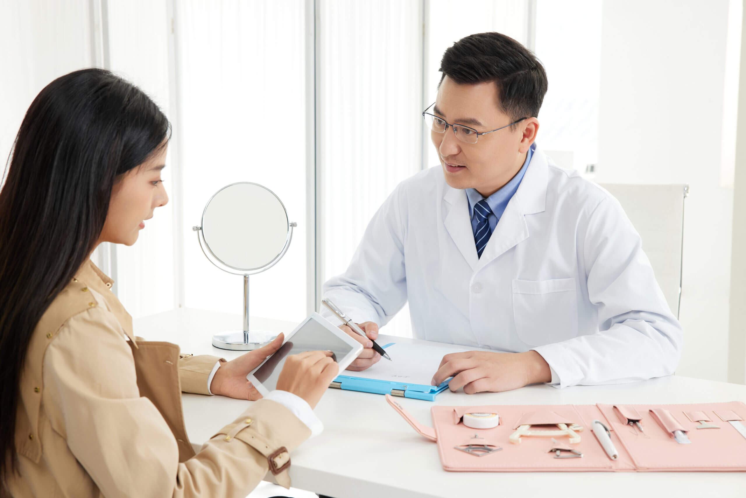 Sinh mổ bao lâu thì tử cung lành lại