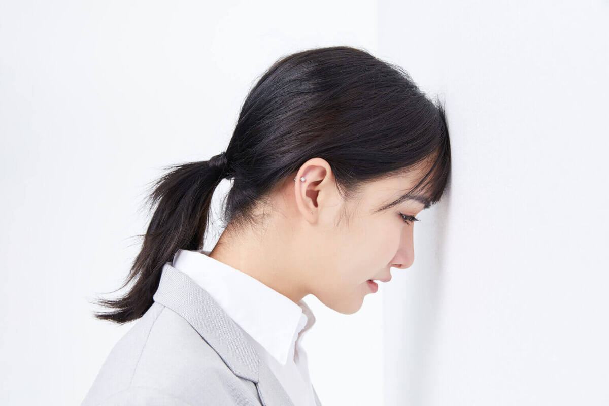 Các giai đoạn của trầm cảm: Liệu bạn có đang trầm cảm mà không biết? 37 biểu hiện trầm cảm