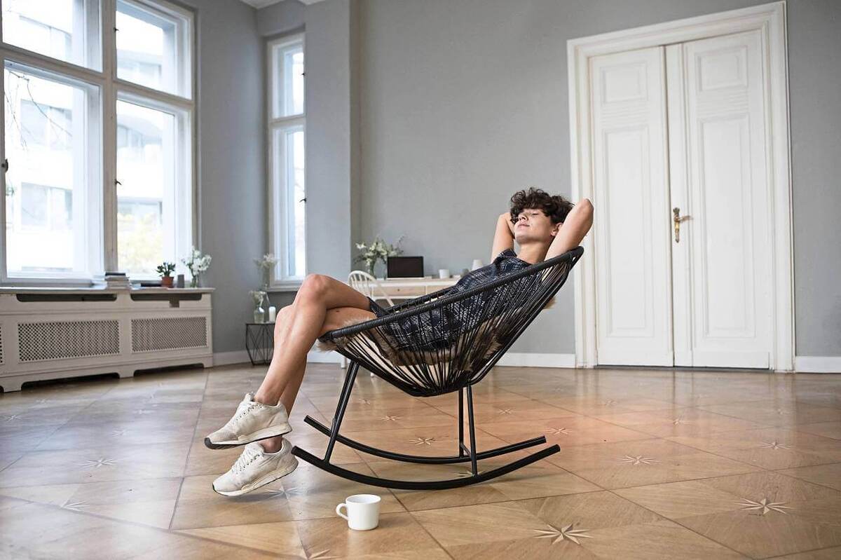 Cuối tuần, làm mới không gian sống với phong cách minimalism thần thánh 39 phong cách minimalism