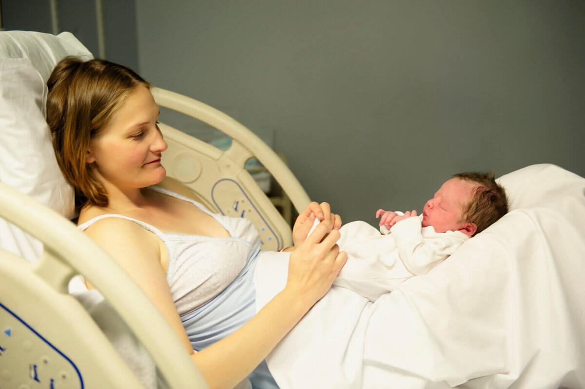 Để nhanh hồi phục, sản phụ sau sinh mổ kiêng ăn những gì? 36 sinh mổ