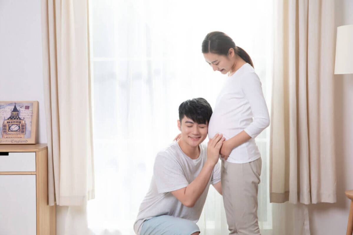 dấu hiệu sinh đôi cùng trứng 
