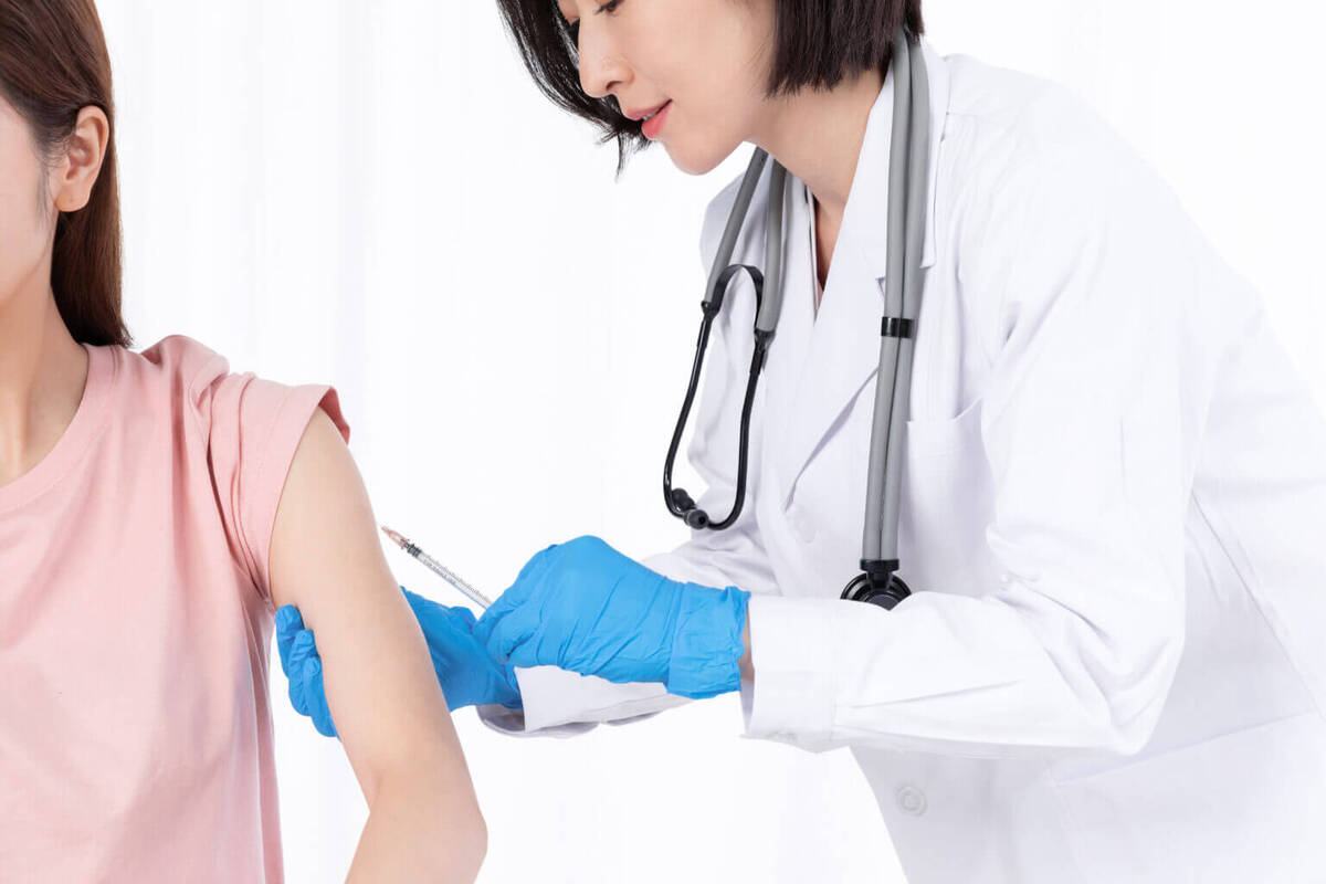 Tiêm ngừa ung thư cổ tử cung quan trọng như thế nào? 37 lợi ích tiêm ngừa cổ tử cung