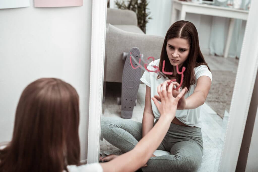 ám ảnh về ngoại hình