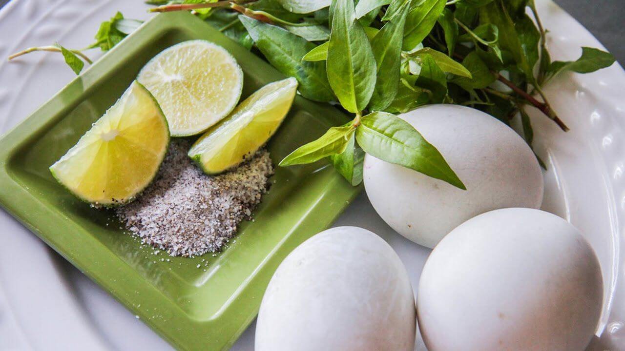 có thai ăn trứng vịt lộn