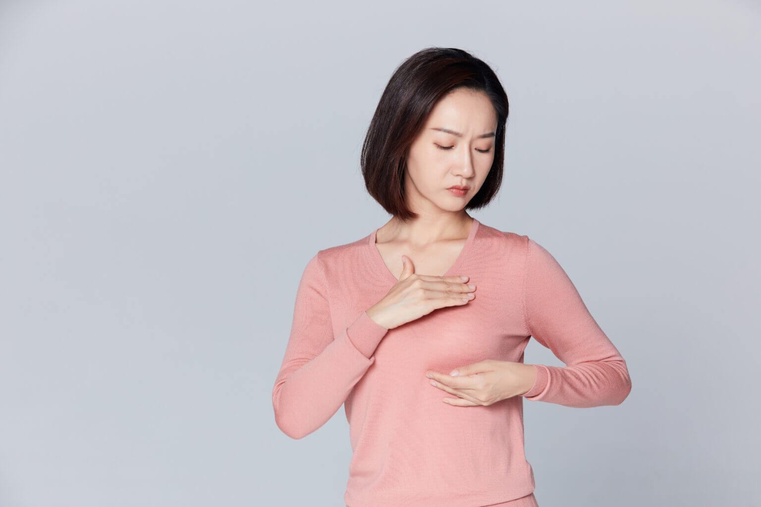 ngực tiết sữa khi không mang thai ngực tiết sữa khi không mang thai