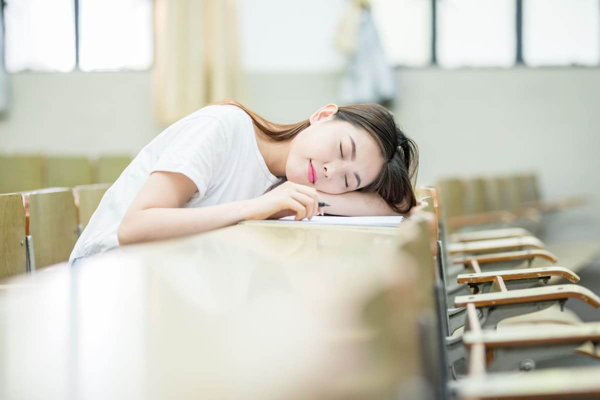 ngủ ít nhưng không mệt 2