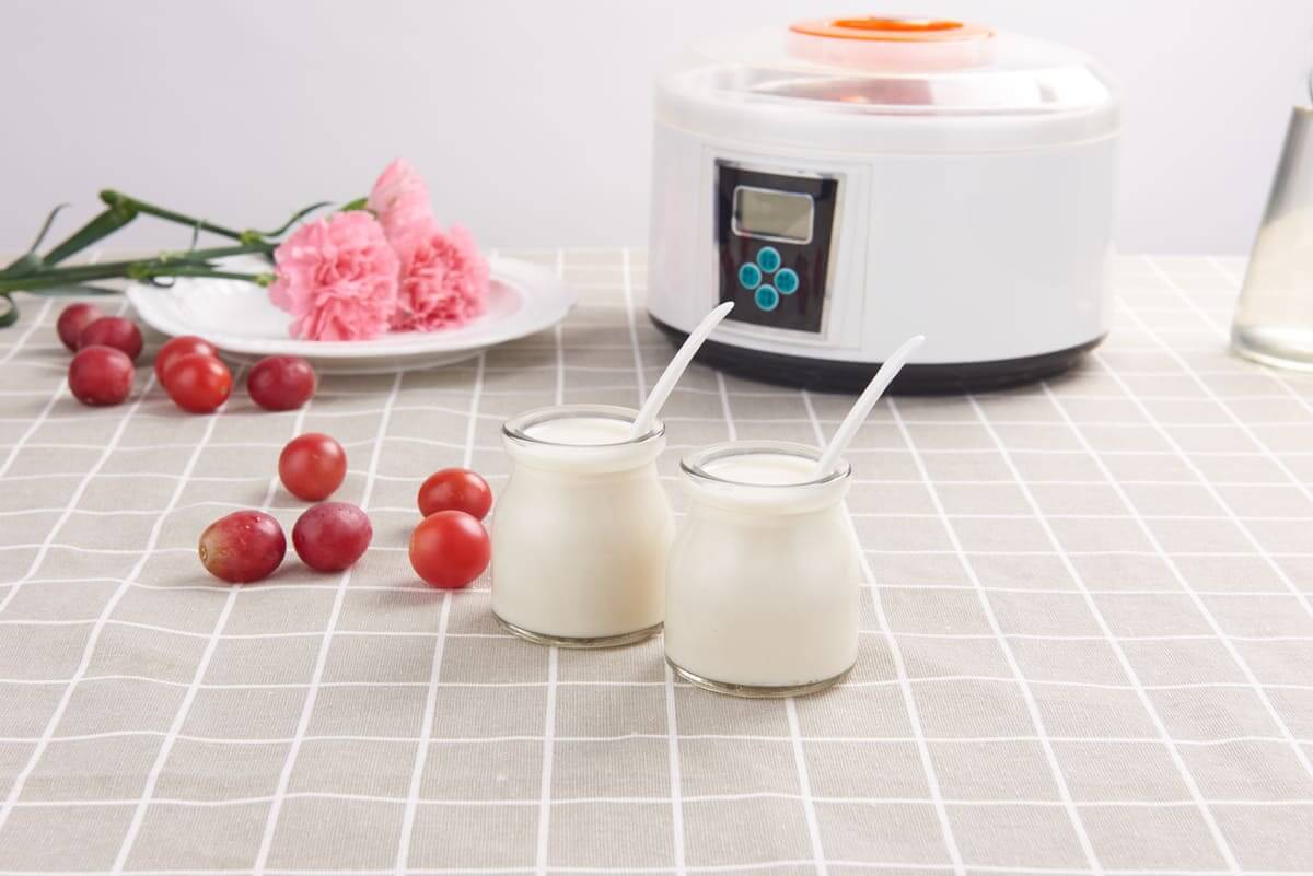 công dụng của sữa chua đào