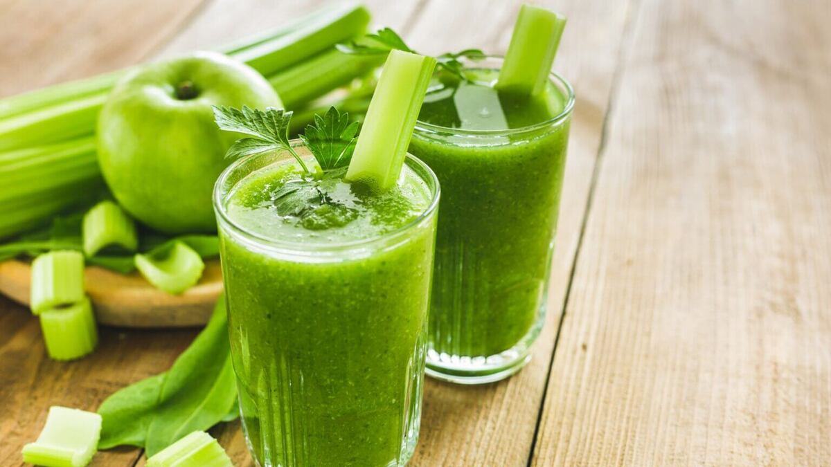 Nước ép cần tây thức ăn tốt cho dạ dày