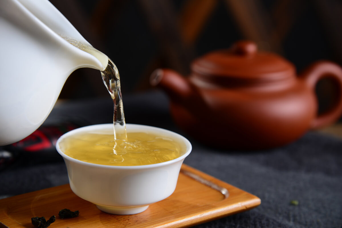 uống trà xanh cải thiện hệ thần kinh