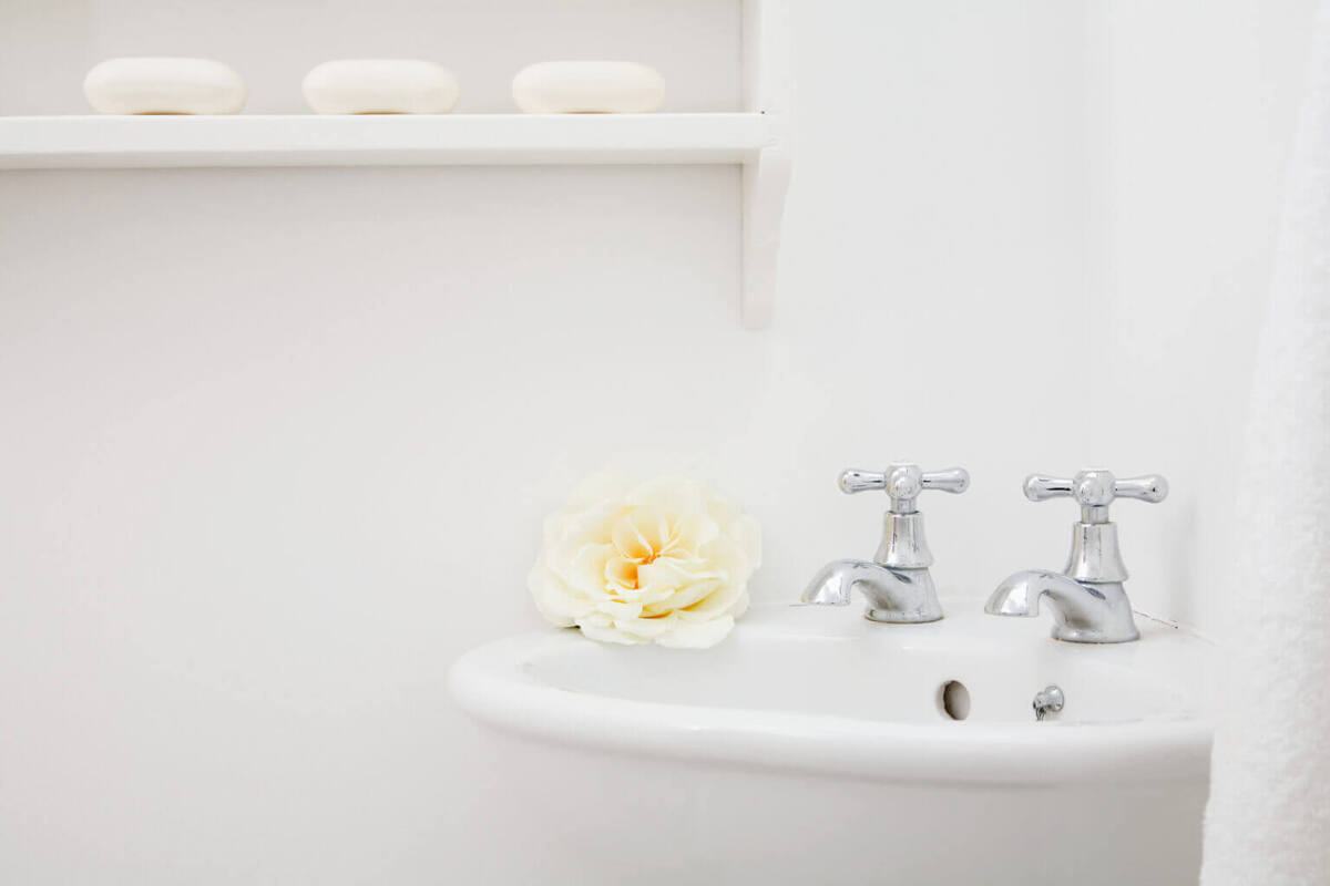 Cách vệ sinh nhà tắm \vệ sinh nhà tắm