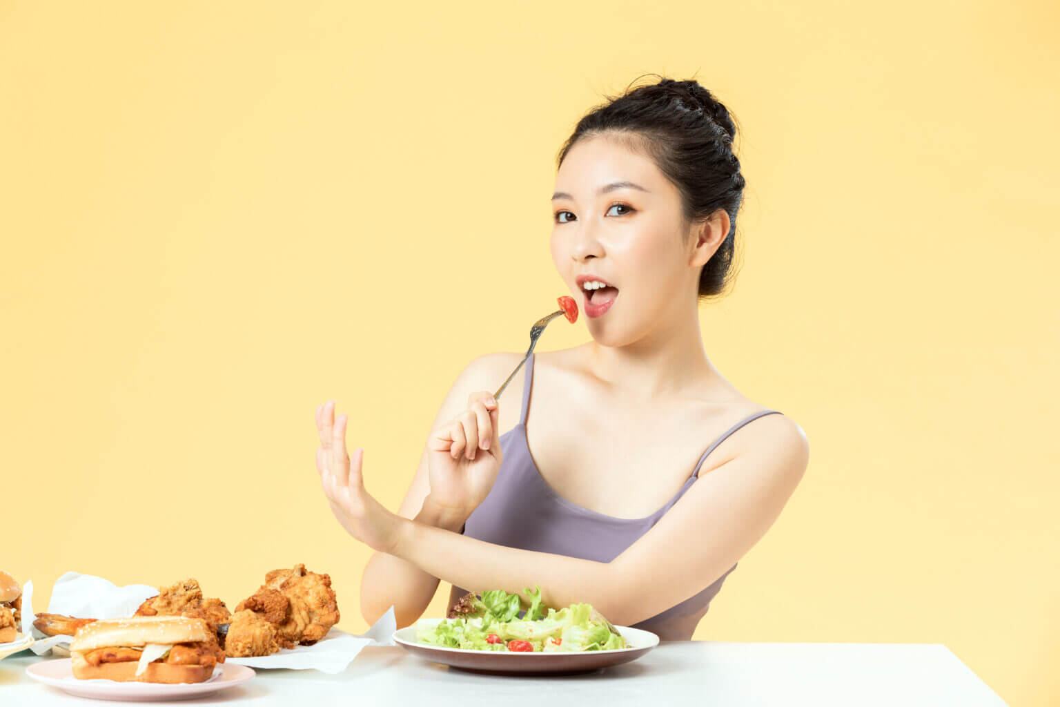 Bà bầu bị cảm cúm không nên ăn gì