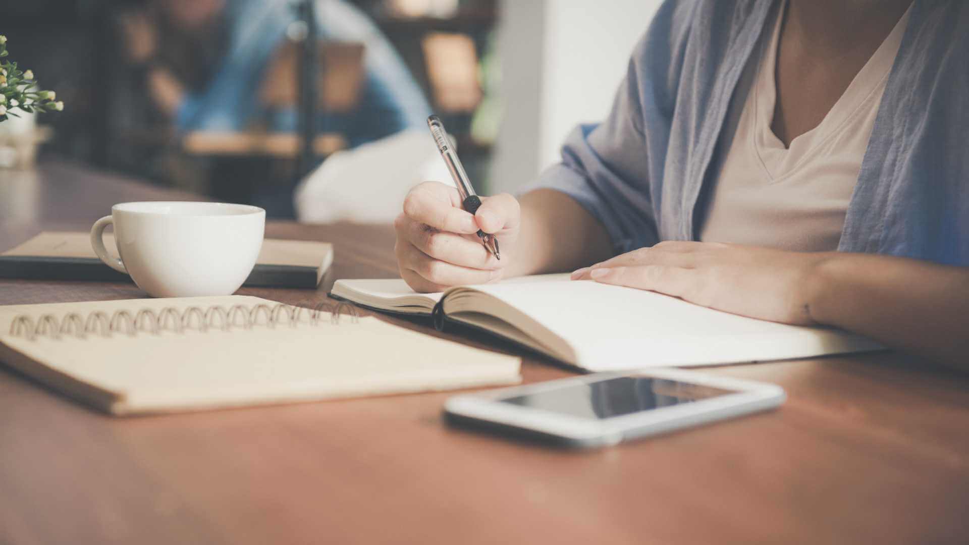 triệu chứng hay quên ở người trẻ