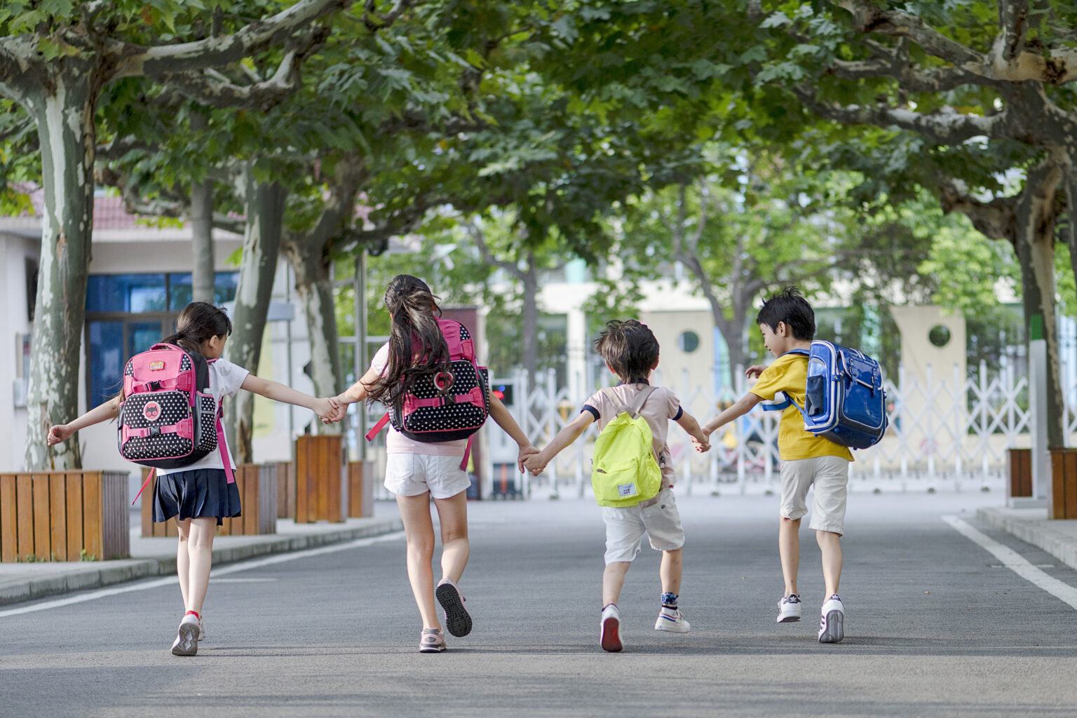 có nên cho trẻ học hè