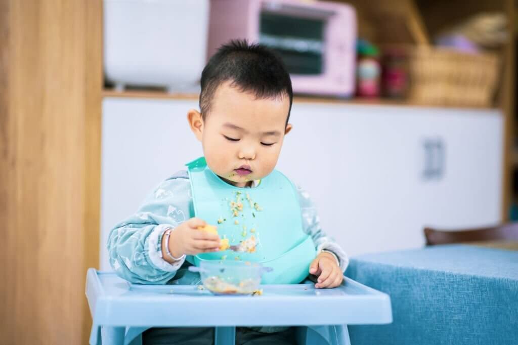 Chế độ dinh dưỡng cho bé 3 tuổi Chế độ dinh dưỡng cho bé 3 tuổi
