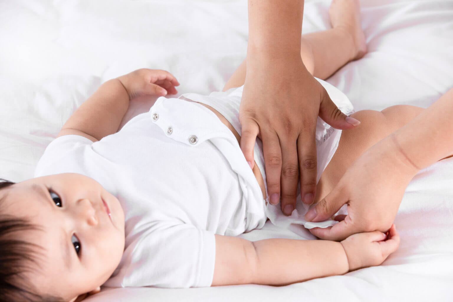 hướng dẫn thay tã cho trẻ sơ sinh hướng dẫn thay tã cho trẻ sơ sinh