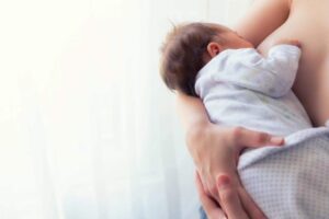 nuôi con bằng sữa mẹ sinh con thứ 2