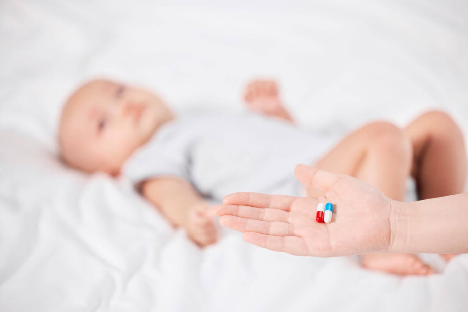 Cách chăm sóc trẻ bị viêm tiểu phế quản Cách chăm sóc trẻ bị viêm tiểu phế quản