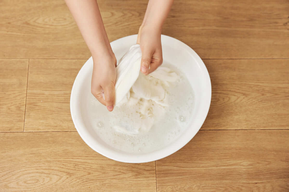 Cách giặt quần áo thơm lâu Cách giặt quần áo thơm lâu